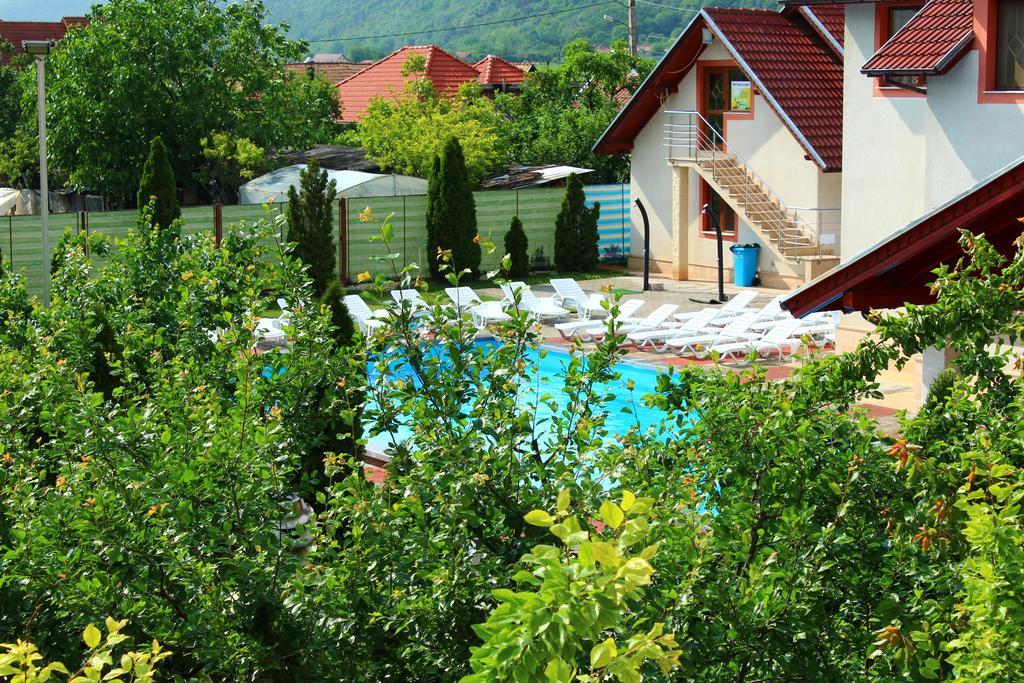 Pension Eva Deva Zewnętrze zdjęcie