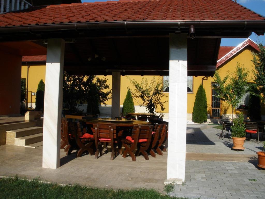 Pension Eva Deva Zewnętrze zdjęcie